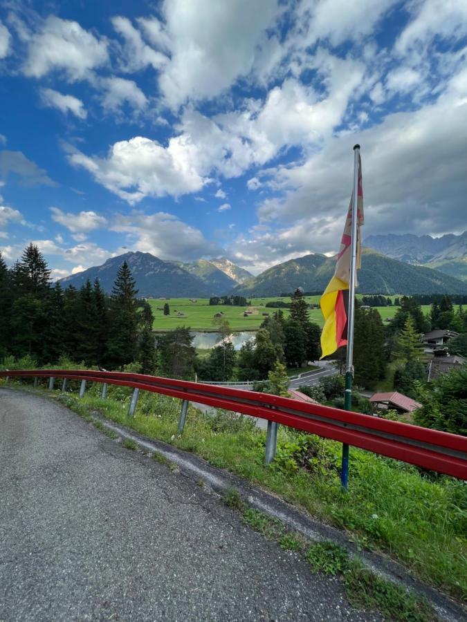 Baeckeralm - B&B 16 + Mittenwald Exterior foto